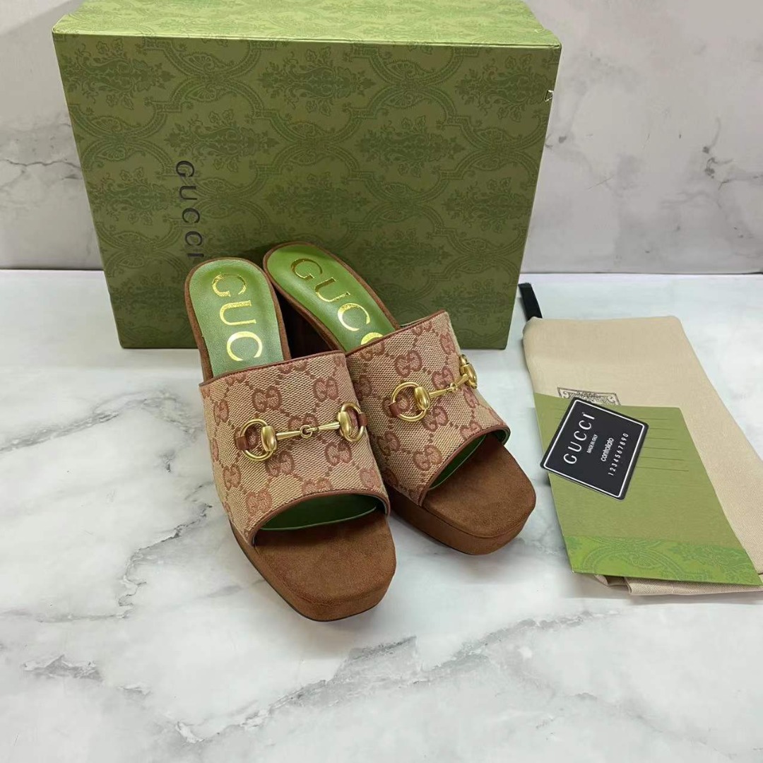 Gucci Women's Slide Sandal With Horsebit By Fabric Canavas Brown For