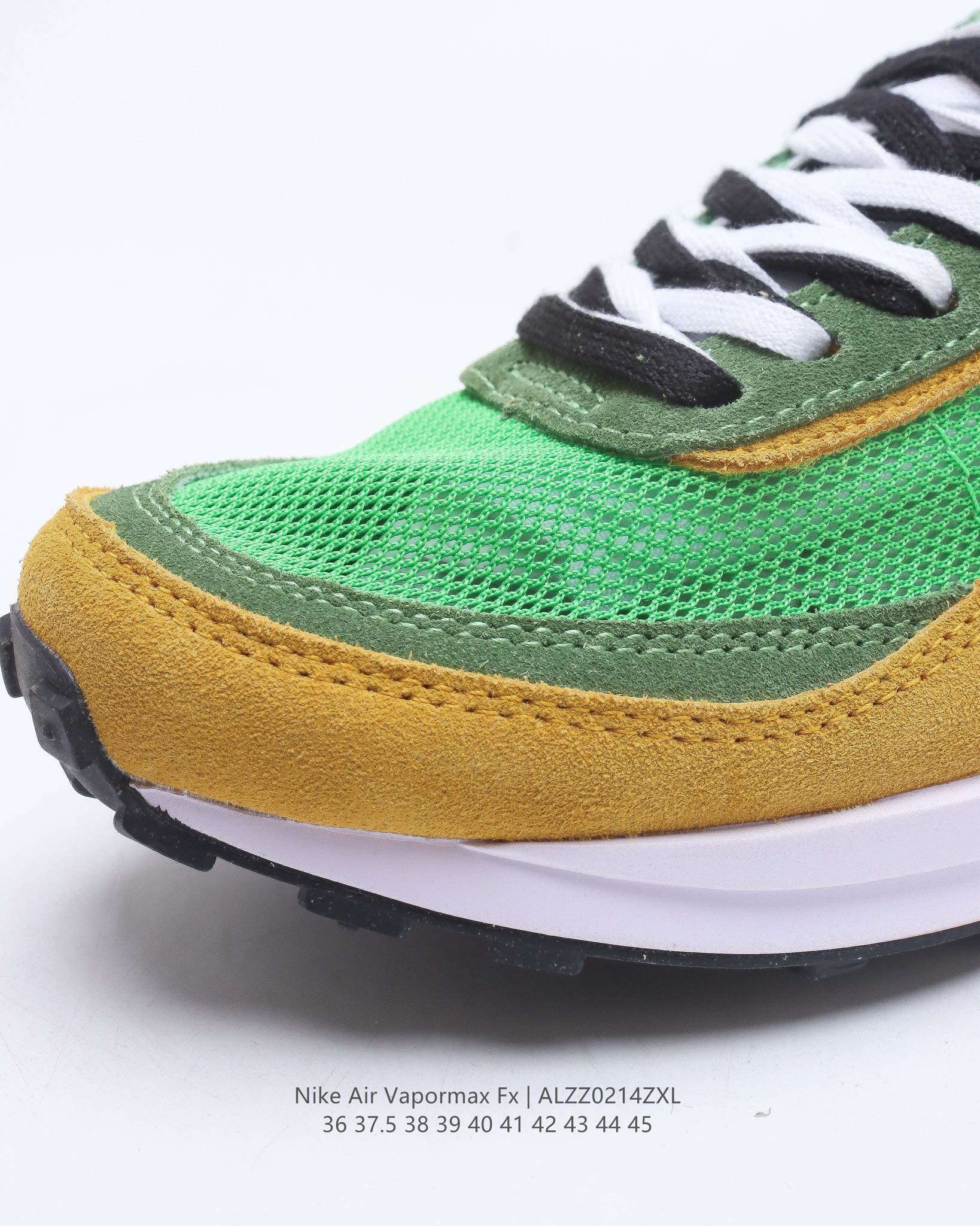 sacai green multi