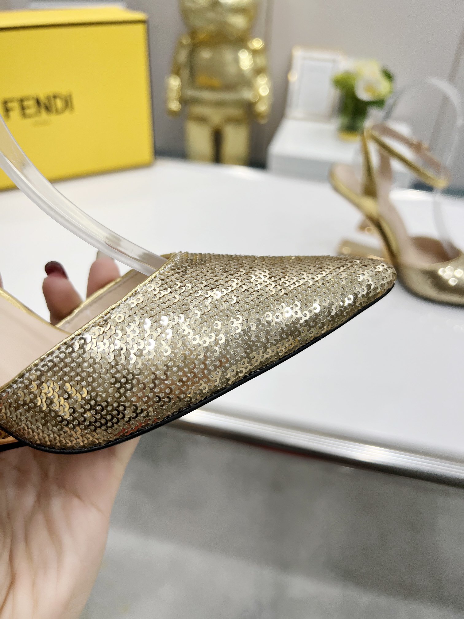 FENDI FIRST HIGH-HEELED SLINGBACK 85 MM IN BEIGE LAMBSKIN GOLD HARDWARE